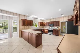 3 Heidi Ln, Mount Sinai, NY 11766 - Photo 18