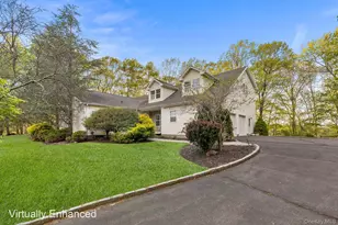 3 Heidi Ln, Mount Sinai, NY 11766 - Photo 2