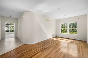 3 Heidi Ln, Mount Sinai, NY 11766 - Photo 10