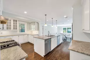 10 Dupont Ave, White Plains, NY 10605 - Photo 4