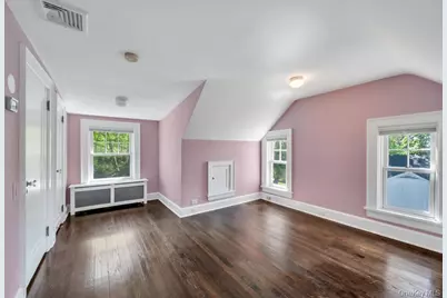 10 Dupont Avenue, White Plains, NY 10605 - Photo 32