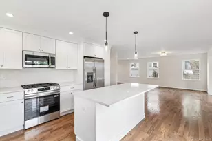 384 Scudder Ave, Copiague, NY 11726 - Photo 14