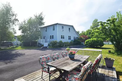 19 and 19A Brook Street, Lindenhurst, NY 11757 - Photo 8
