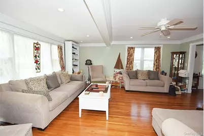 19 and 19A Brook Street, Lindenhurst, NY 11757 - Photo 12