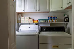 19 and 19A Brook St, Lindenhurst, NY 11757 - Photo 18