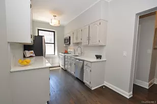 143 Garth Rd, Scarsdale, NY 10583 - Photo 14