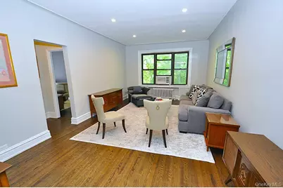 143 Garth Road #4P, Scarsdale, NY 10583 - Photo 1
