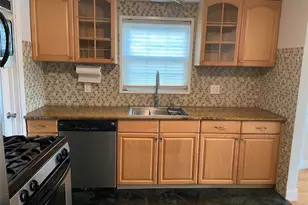 541 E Park Ave, Long Beach, NY 11561 - Photo 2