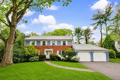 6 Hidden Green Lane, Larchmont, NY 10538 - Photo 1