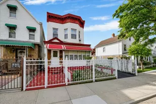 4521 Carpenter Ave, Bronx, NY 10470 - Photo 2