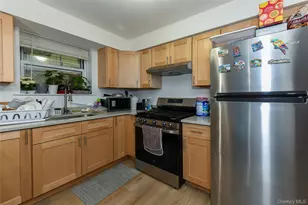 97-33 90th St, Ozone Park, NY 11416 - Photo 6