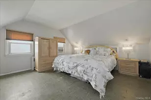 44 Cliff Ln, Levittown, NY 11756 - Photo 18