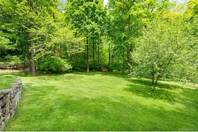 3 Banks Hill Road, Pleasantville, NY 10570 - Photo 28