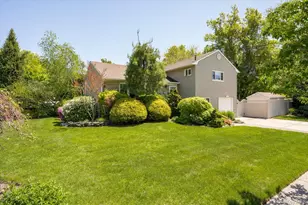 761 Cynthia Dr, East Meadow, NY 11554 - Photo 2