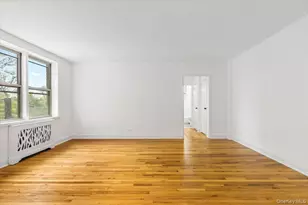 5645 Netherland Ave, Bronx, NY 10471 - Photo 10