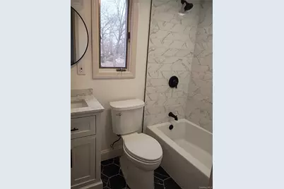 9 Cleveland Avenue, Sayville, NY 11782 - Photo 10