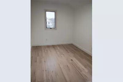 9 Cleveland Avenue, Sayville, NY 11782 - Photo 12