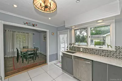 12 Sims Street, Patchogue, NY 11772 - Photo 6