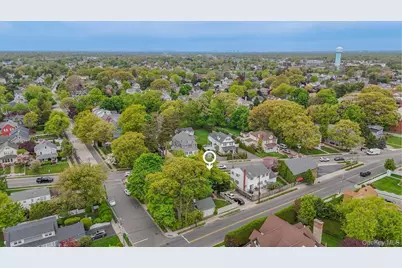 91 Rockaway Avenue, Rockville Centre, NY 11570 - Photo 28