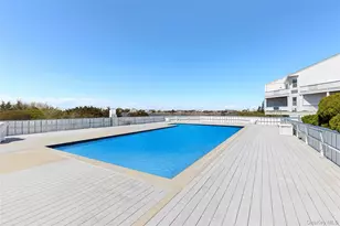 250 Dune Rd, Westhampton Beach, NY 11978 - Photo 2