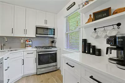 165 S Buckhout S #165, Irvington, NY 10533 - Photo 12