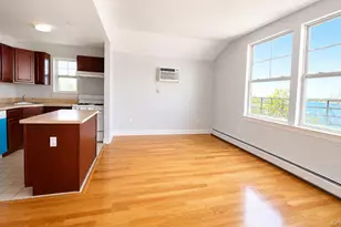 113B Lighthouse Ct, Bronx, NY 10473 - Photo 6