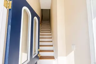 113B Lighthouse Ct, Bronx, NY 10473 - Photo 2