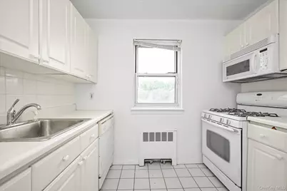 67-44 152nd Street #283B, Flushing, NY 11367 - Photo 8