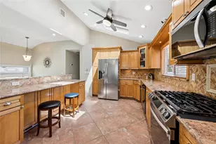 115 Morewood Dr, Smithtown, NY 11787 - Photo 12