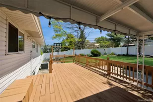 115 Morewood Dr, Smithtown, NY 11787 - Photo 34