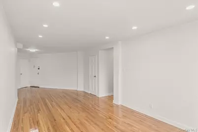 66-15 Thornton Place #5R, Rego Park, NY 11374 - Photo 8