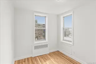 66-15 Thornton Pl, Rego Park, NY 11374 - Photo 16