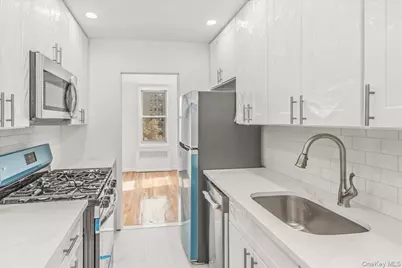 66-15 Thornton Place #5R, Rego Park, NY 11374 - Photo 10