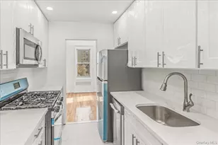 66-15 Thornton Pl, Rego Park, NY 11374 - Photo 10