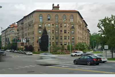 14 N Chatsworth Avenue #2B, Larchmont, NY 10538 - Photo 1