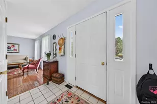 5 Waterford Cir, Washingtonville, NY 10992 - Photo 4