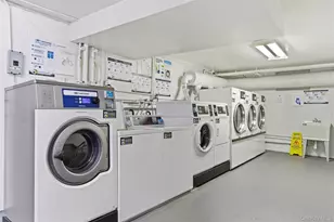 10 Harbour Ln, Oyster Bay, NY 11771 - Photo 16
