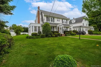 215 Lakeview Avenue, Rockville Centre, NY 11570 - Photo 6