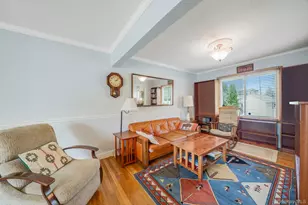 75 Pawnee Dr, Commack, NY 11725 - Photo 14