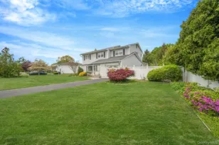 75 Pawnee Dr, Commack, NY 11725 - Photo 4