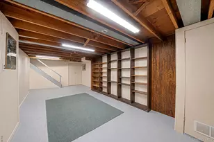 75 Pawnee Dr, Commack, NY 11725 - Photo 40