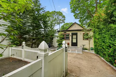 2084 Washington Street, Merrick, NY 11566 - Photo 2