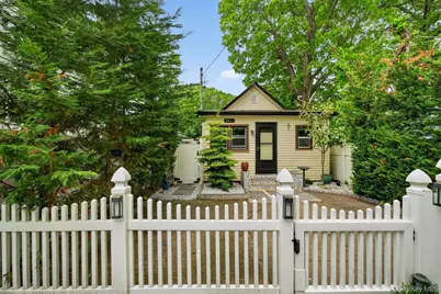 2084 Washington Street, Merrick, NY 11566 - Photo 4