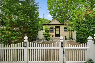 2084 Washington St, Merrick, NY 11566 - Photo 4