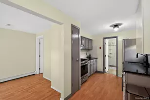 2084 Washington St, Merrick, NY 11566 - Photo 16