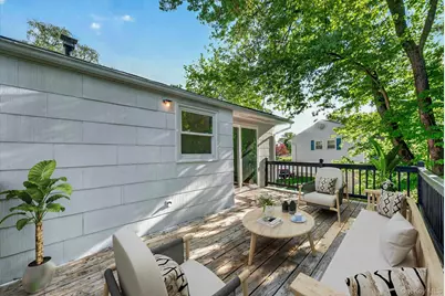 8 Mockingbird Lane, Poughkeepsie, NY 12601 - Photo 22