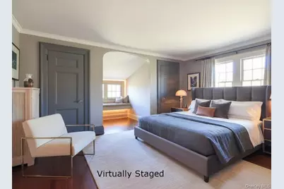 1120 Shore Road, Little Neck, NY 11363 - Photo 10