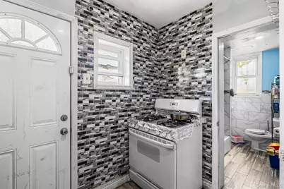 10138 131st Street, Richmond Hill, NY 11419 - Photo 24