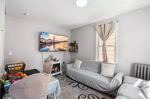 101-38 131st St, Richmond Hill, NY 11419 - Photo 8