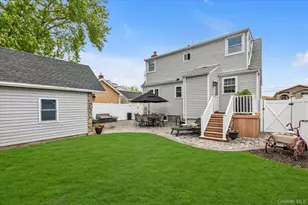 1700 Rugby Rd, Merrick, NY 11566 - Photo 20